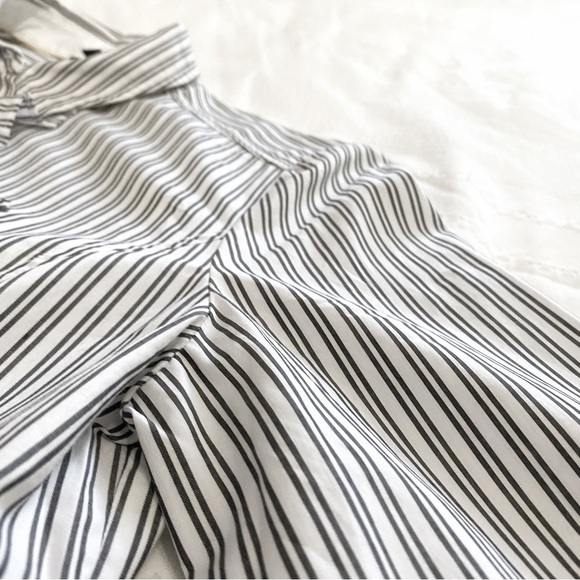 Hazzys WHITE GREY STRIPED BUTTON FRONT RUFFLE PLEATED SHIFT BOYFRIEND DRESS - Picture 8 of 11